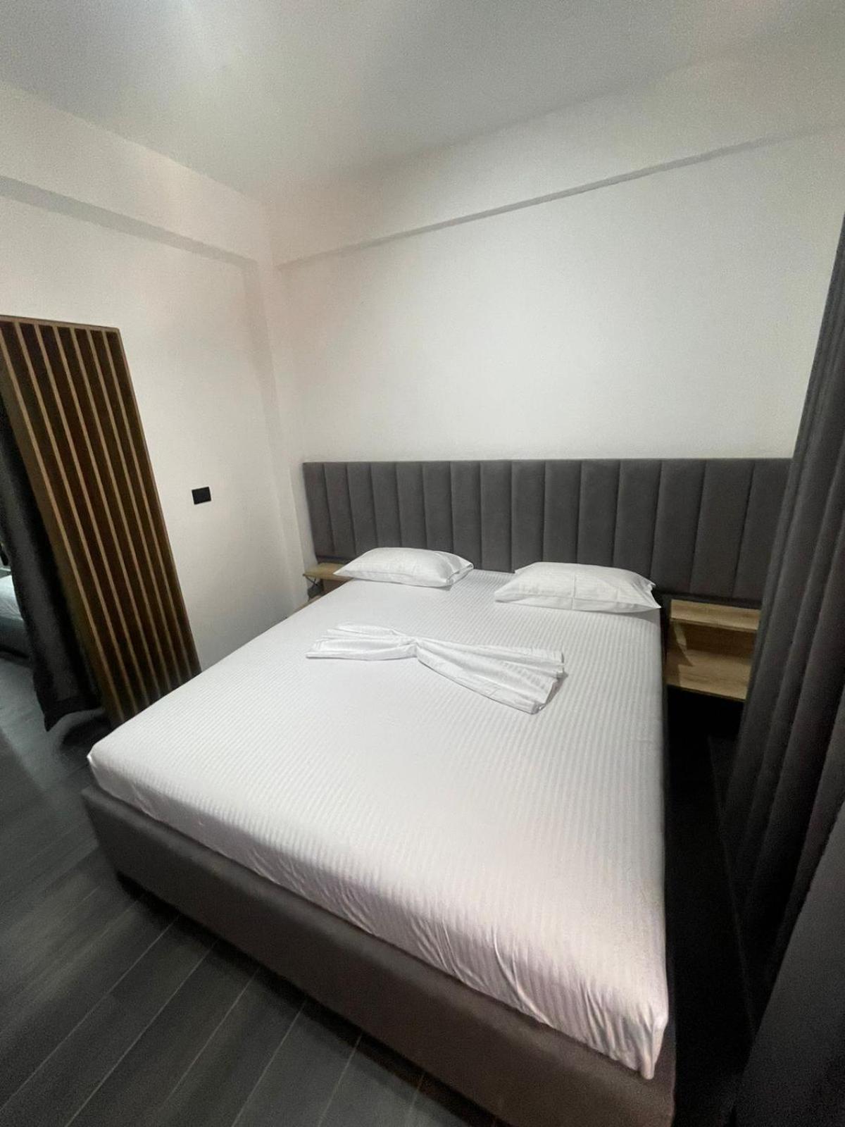 Aries Apartments Σαράντα Εξωτερικό φωτογραφία