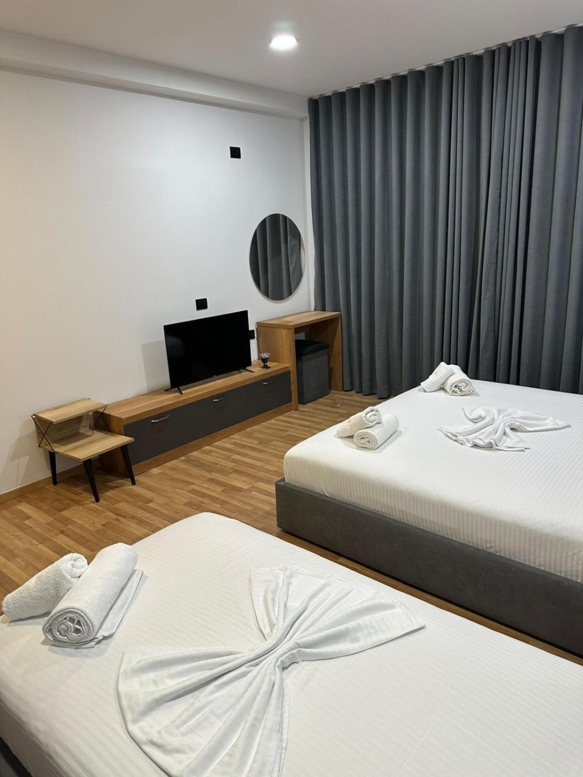 Aries Apartments Σαράντα Εξωτερικό φωτογραφία
